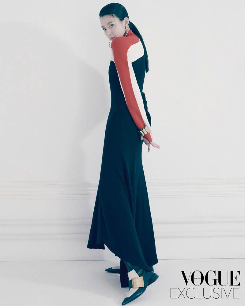 Han Hyo Joo @ Vogue Hong Kong June 2021