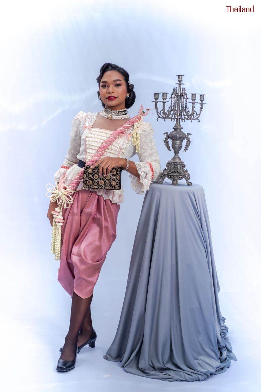มาลัยครุย “Malai Krui” and Thai traditional costume in the reign of King Rama V | THAILAND 🇹🇭