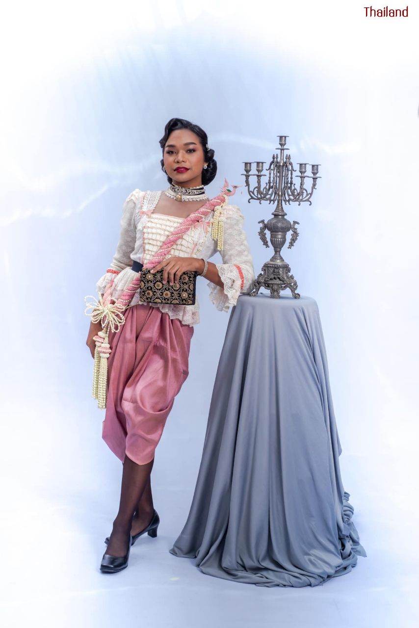 มาลัยครุย “Malai Krui” and Thai traditional costume in the reign of King Rama V | THAILAND 🇹🇭