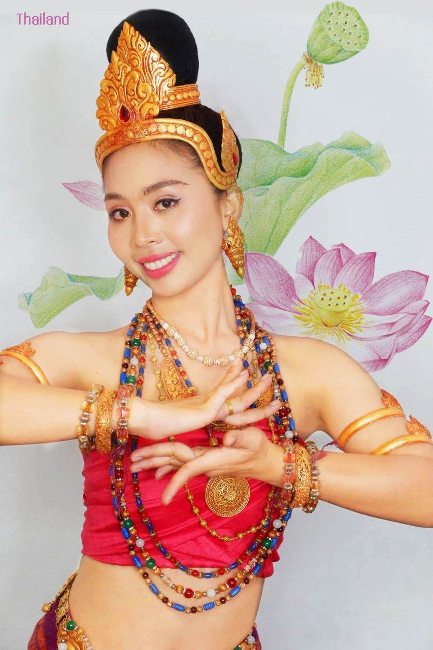 ทวารวดี ภาคอีสาน -The outfit of Dvaravati Era in Northeastern Thailand | THAILAND 🇹🇭