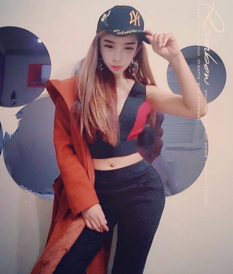 น้องเบิร์ด กีรติ สาวข้ามเพศสายฮา หุ่นสวยแซ่บ สาวร้อยเอ็ด