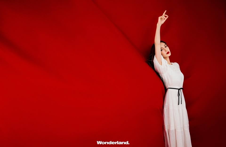 Angelababy @ Wonderland China June 2021