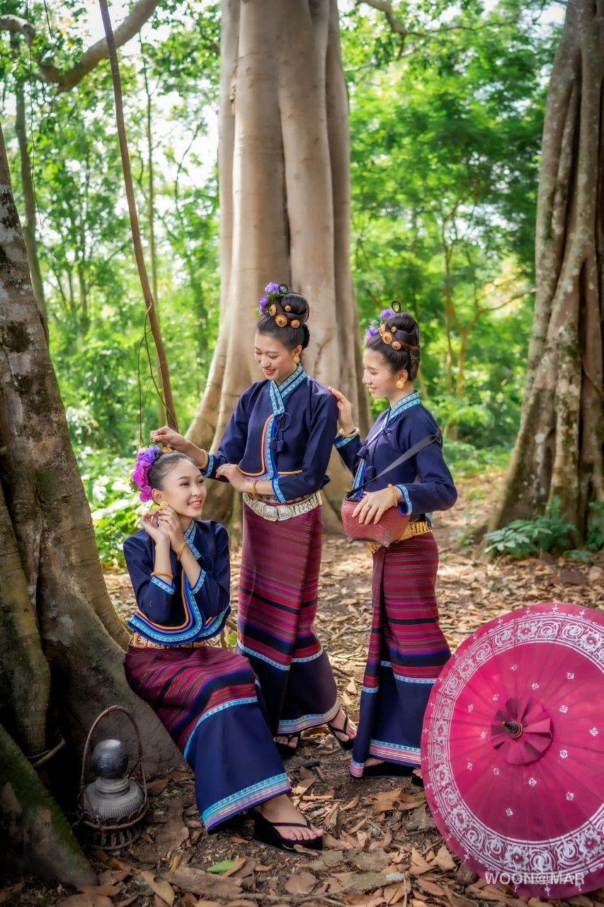 Tai Lue ethnic in Xishuangbanna, 傣仂 | CHINA 🇨🇳