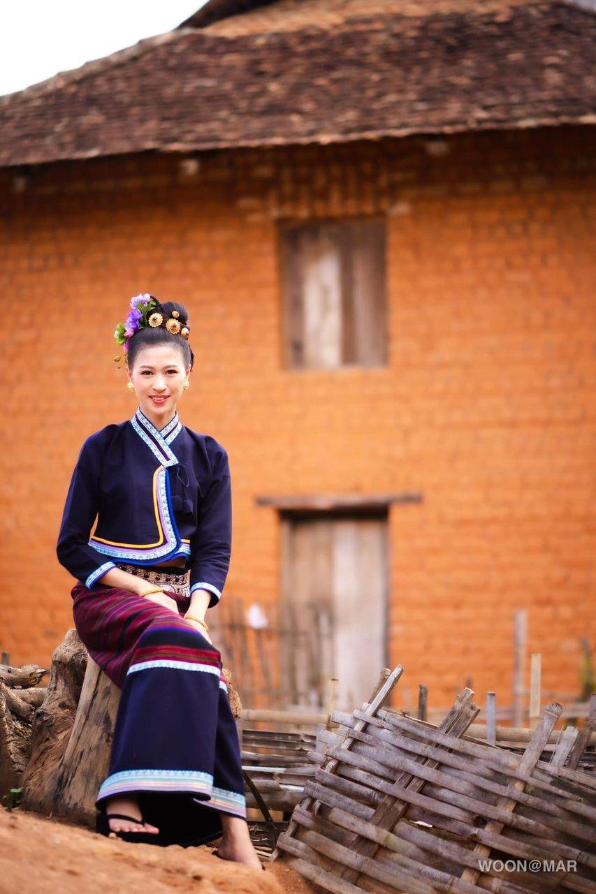 Tai Lue ethnic in Xishuangbanna, 傣仂 | CHINA 🇨🇳