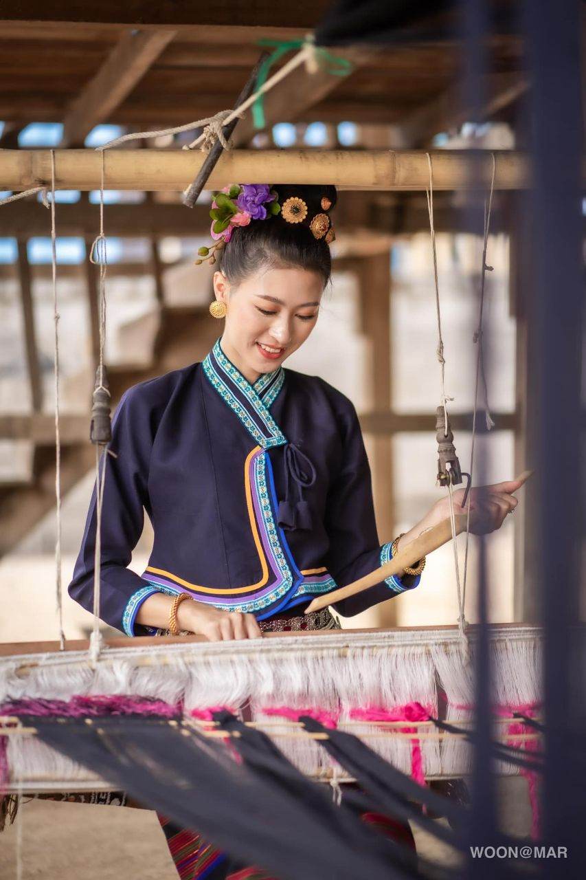 Tai Lue ethnic in Xishuangbanna, 傣仂 | CHINA 🇨🇳