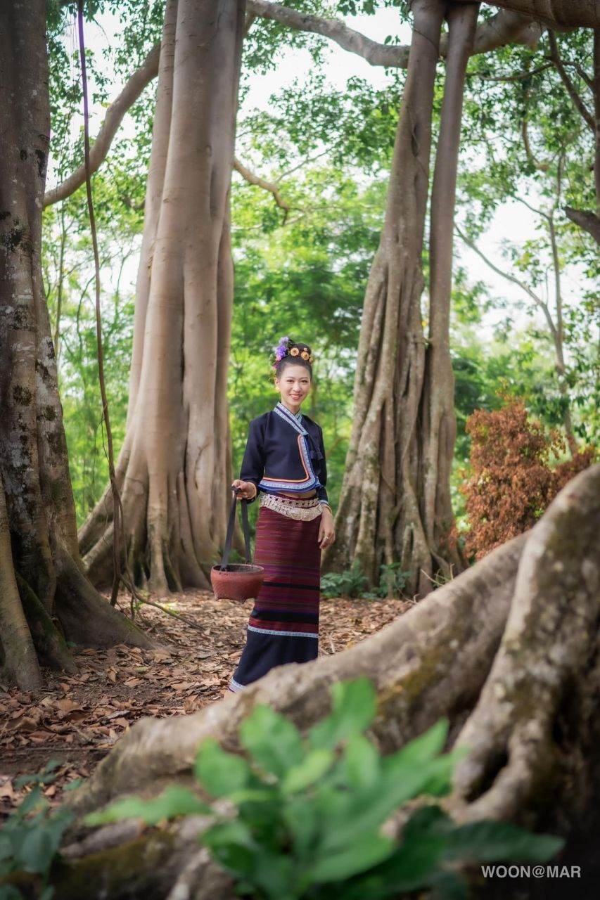 Tai Lue ethnic in Xishuangbanna, 傣仂 | CHINA 🇨🇳