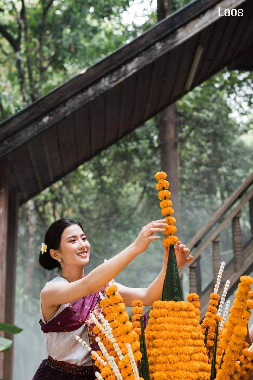 "ສະບາຍດີປີໃຫມ່ລາວ 2021" and "ຜູ້ໄທ" Phu-Tai ethnic | LAOS 🇱🇦