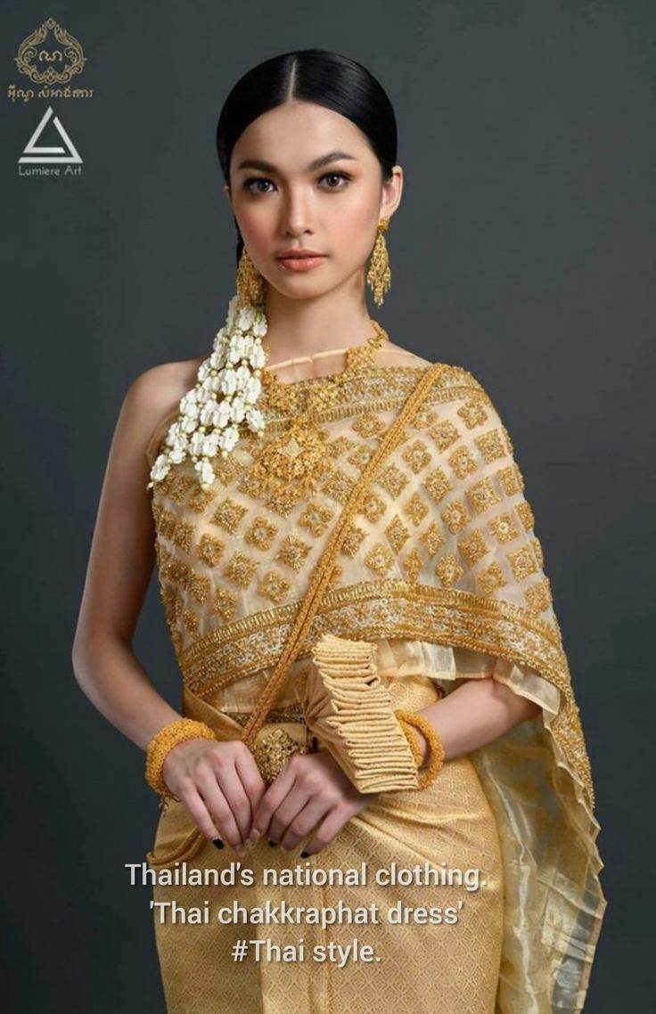 Thai dress in Cambodia