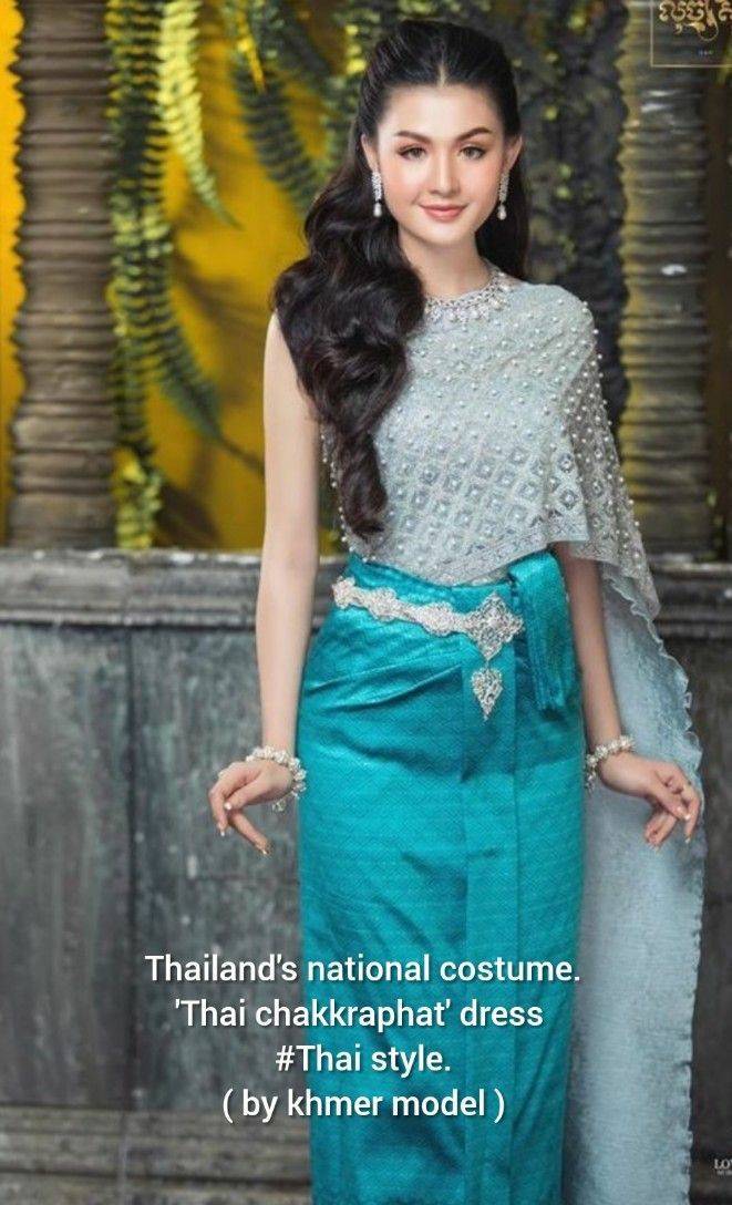 Thai dress in Cambodia