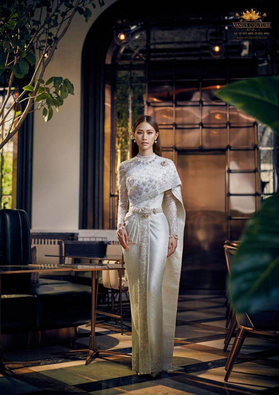 āļŦāđāļāļāđāļŠāļ·āđāļ Vanus Couture - āļ§āļāļąāļ āļāļđāļāļđāļĢāđ
