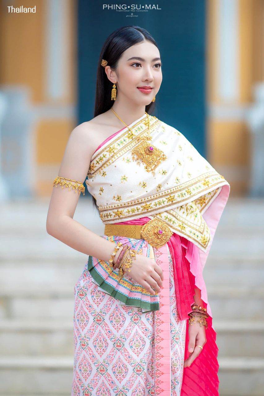 THAI DRESS, ชุดไทย: THAI NATIONAL COSTUME | THAILAND 🇹🇭