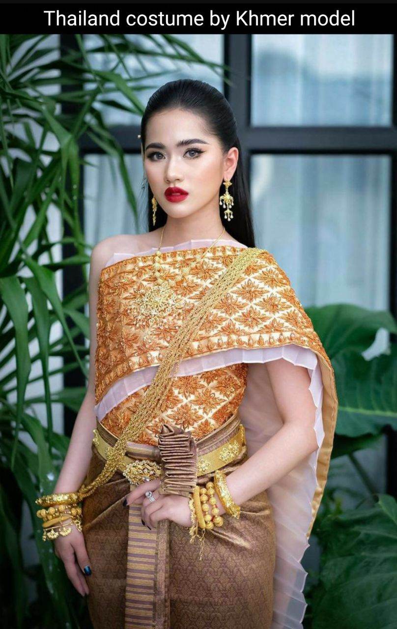 Thai costume by Khmer model