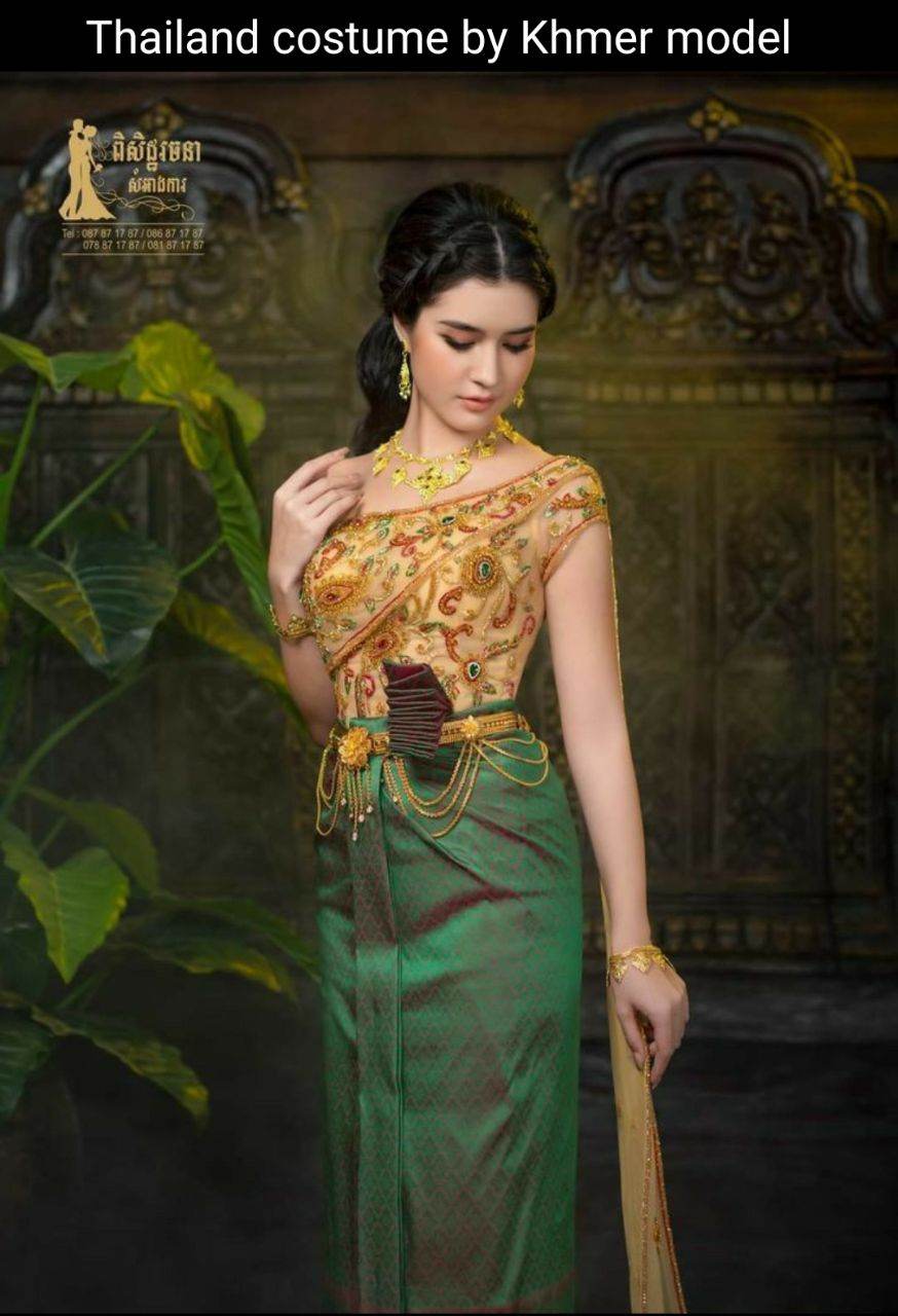 Thai costume by Khmer model