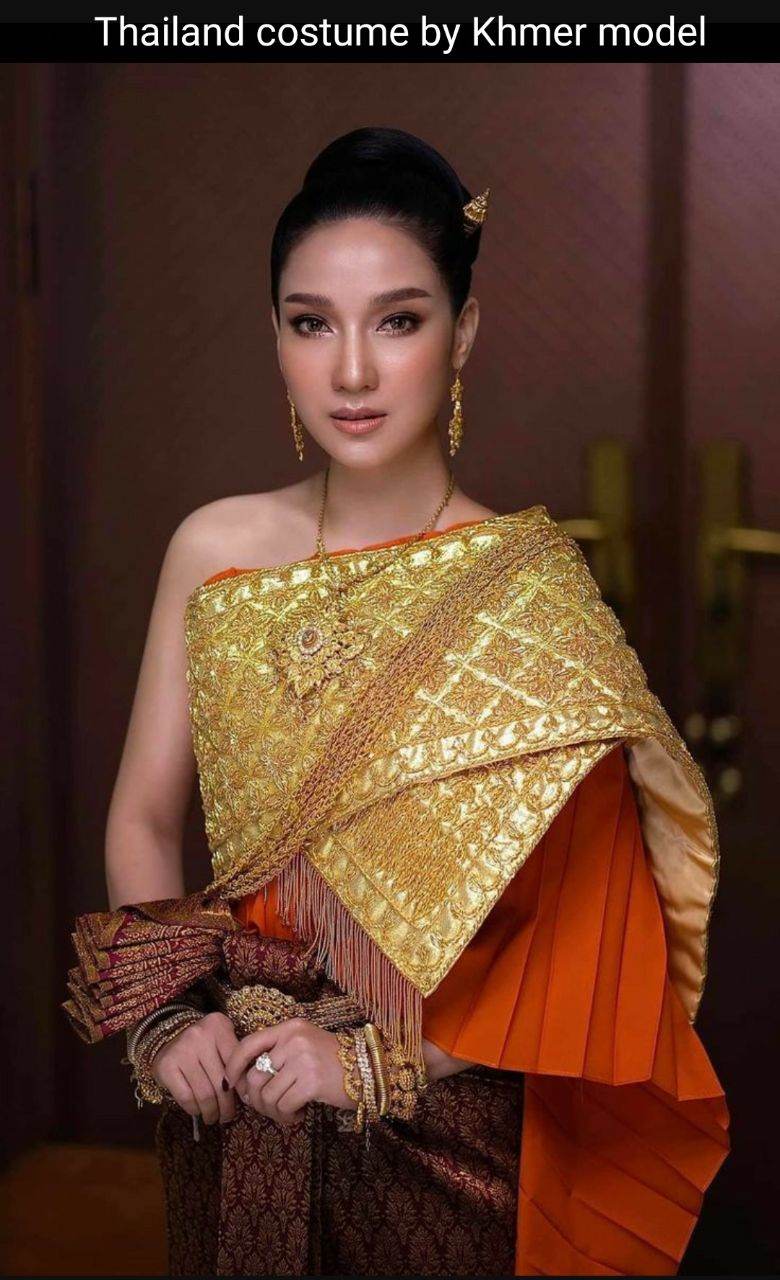 Thai costume by Khmer model
