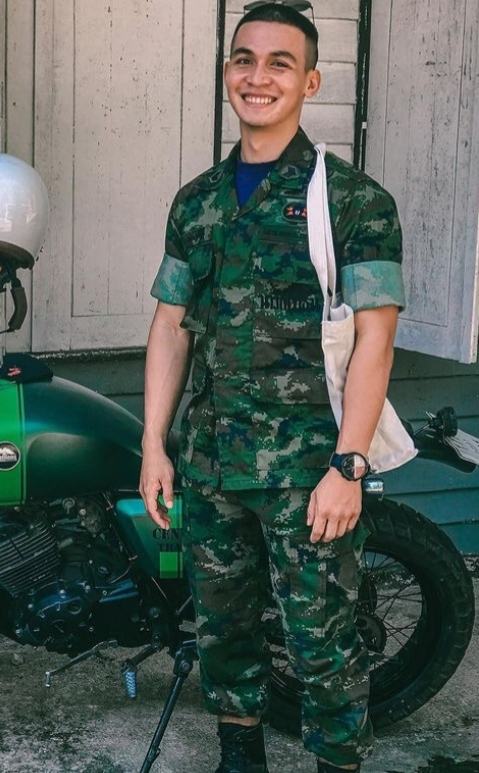 ไม่ได้หิวแสง แค่โหยเสียว อะนะ