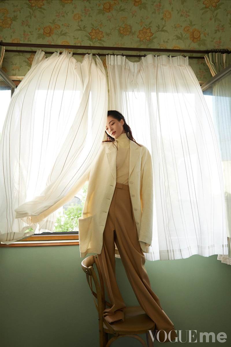 Zhang Zhehan & Zhong Chuxi @ VogueMe China June 2021
