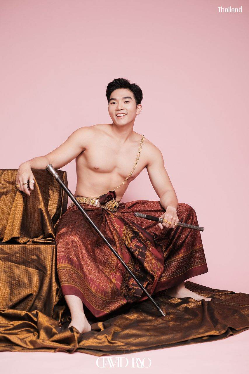“Pha Som Pak Poom” history of Thai fabrics | THAILAND
