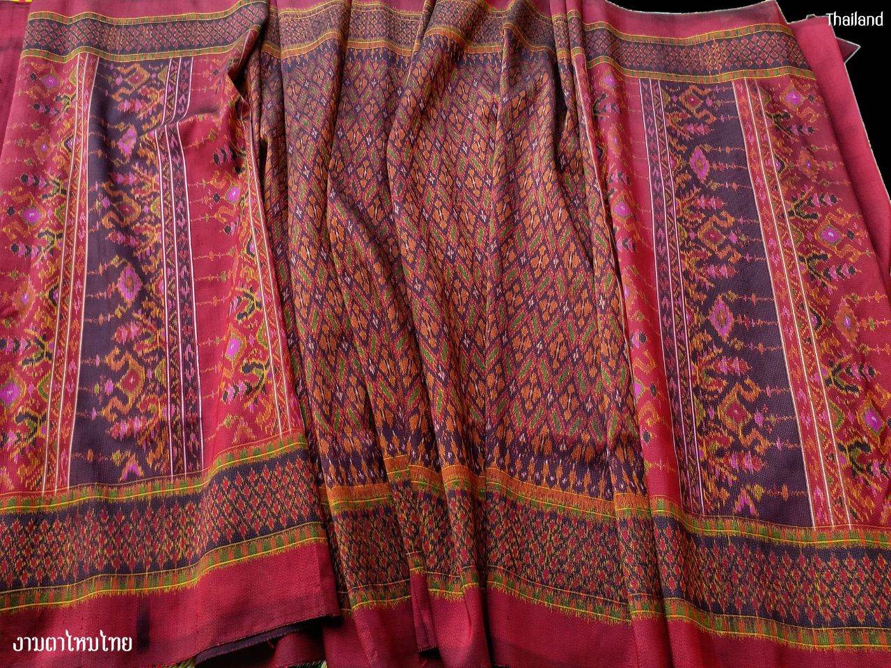 “Pha Som Pak Poom” history of Thai fabrics | THAILAND