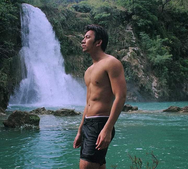 ดาราพม่า chan min ye htut