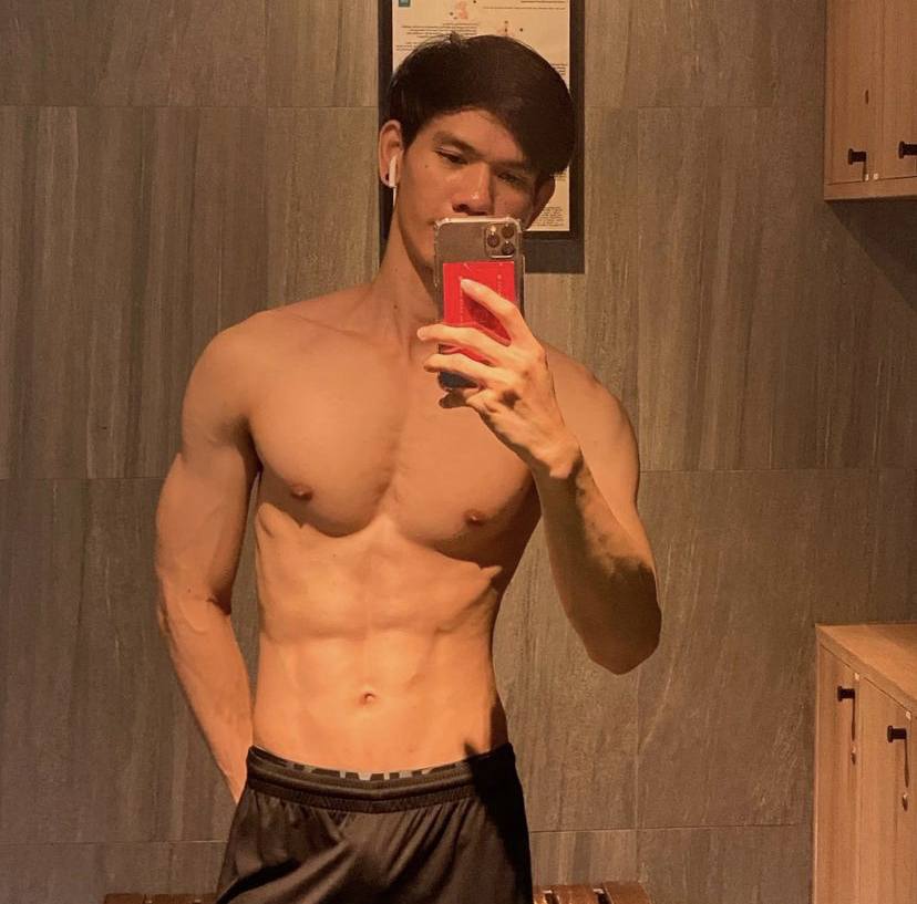 ชายหล่อ หุ่นแซ่บ 24