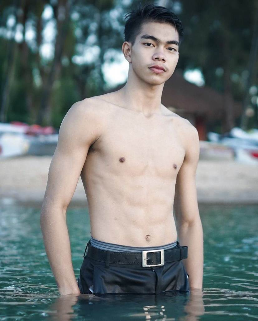 หุ่นแซ่บแต่เด็ก #68