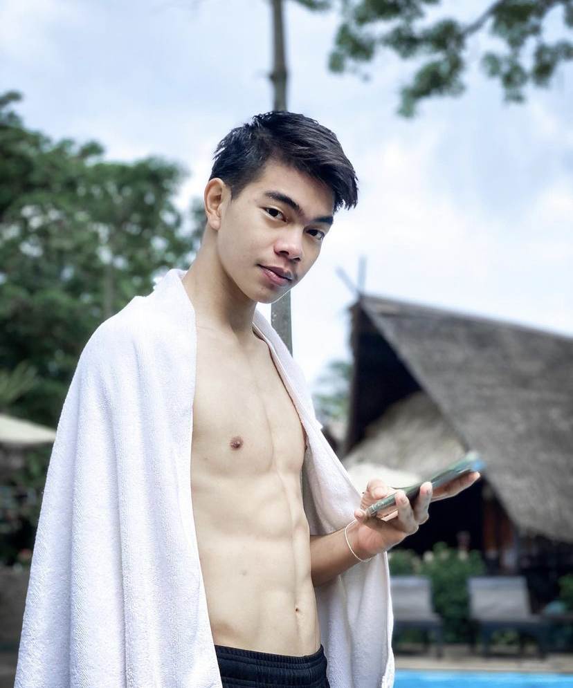 หุ่นแซ่บแต่เด็ก #68