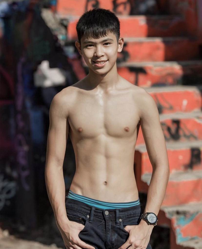 หุ่นแซ่บแต่เด็ก #69
