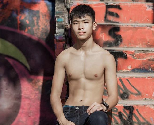 หุ่นแซ่บแต่เด็ก #69