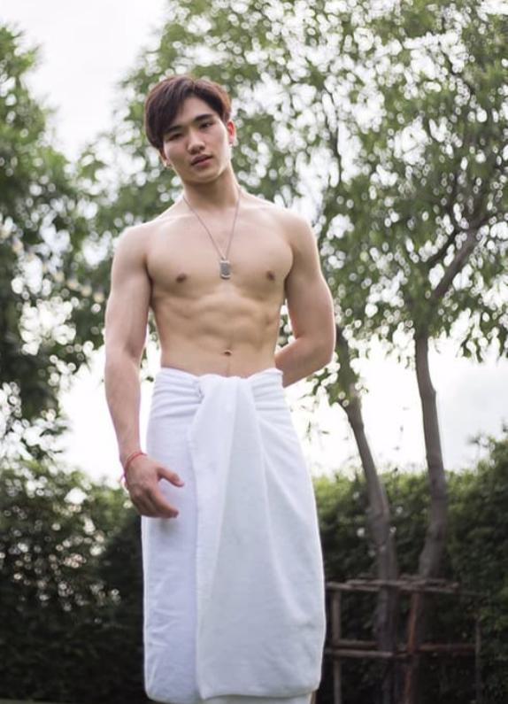 เห้ยหลบเด๊ะ! ขอเปิดเก๊ะหยิบเควายก่อนนะ