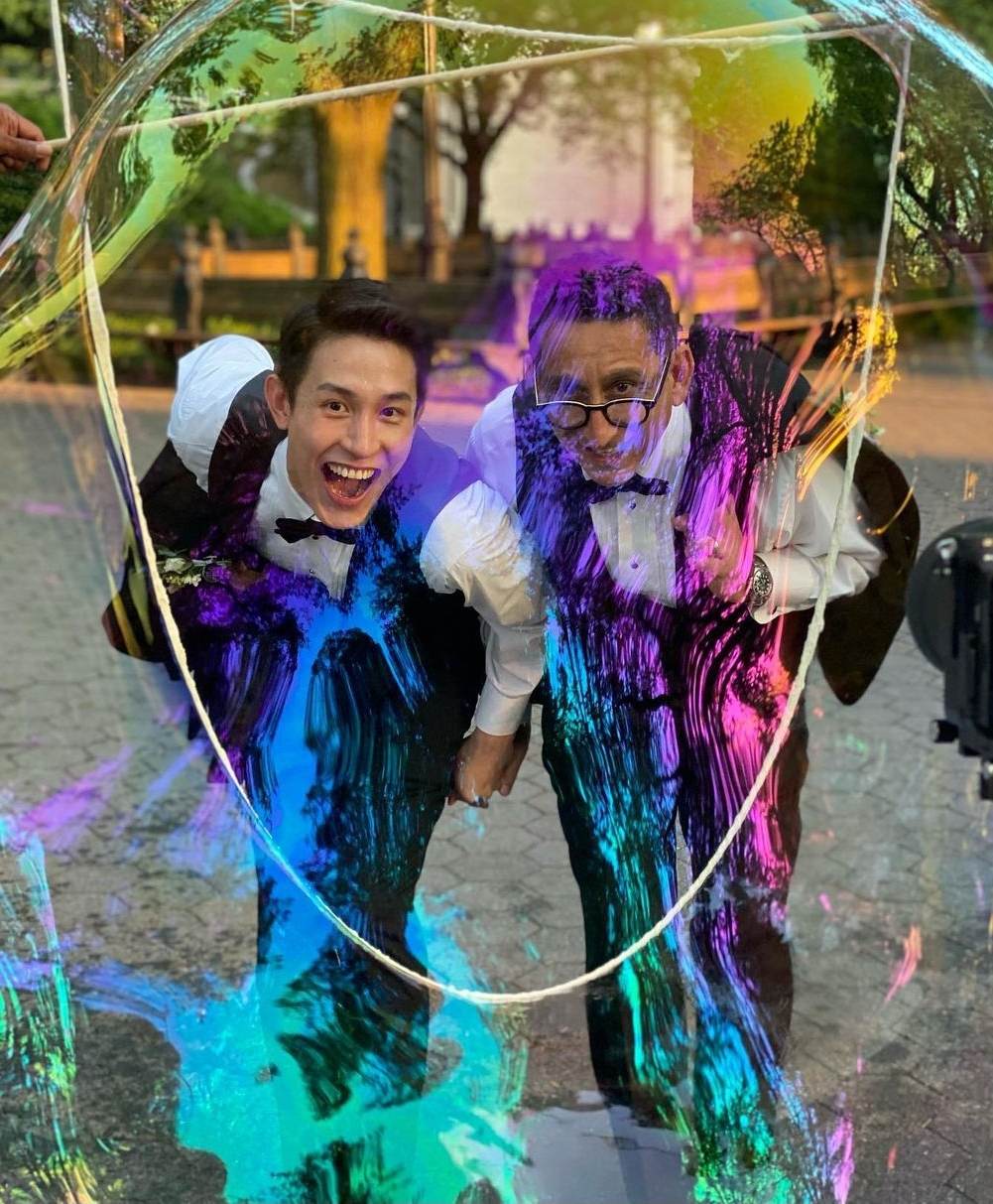 กัสเบลอดีตดาราที่รักสดใสต่างแดน