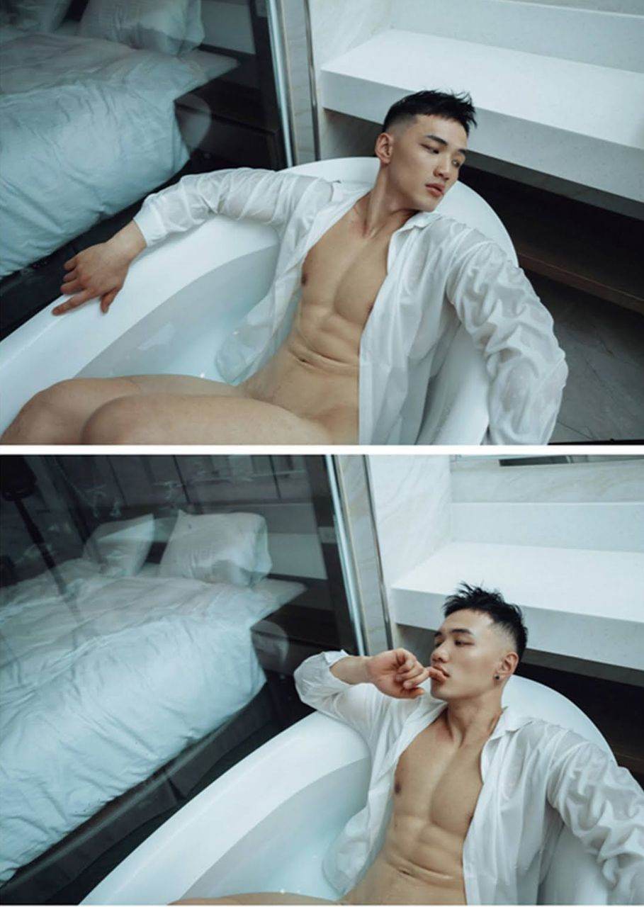 หนุ่มหล่อขึ้นปก 1028.2