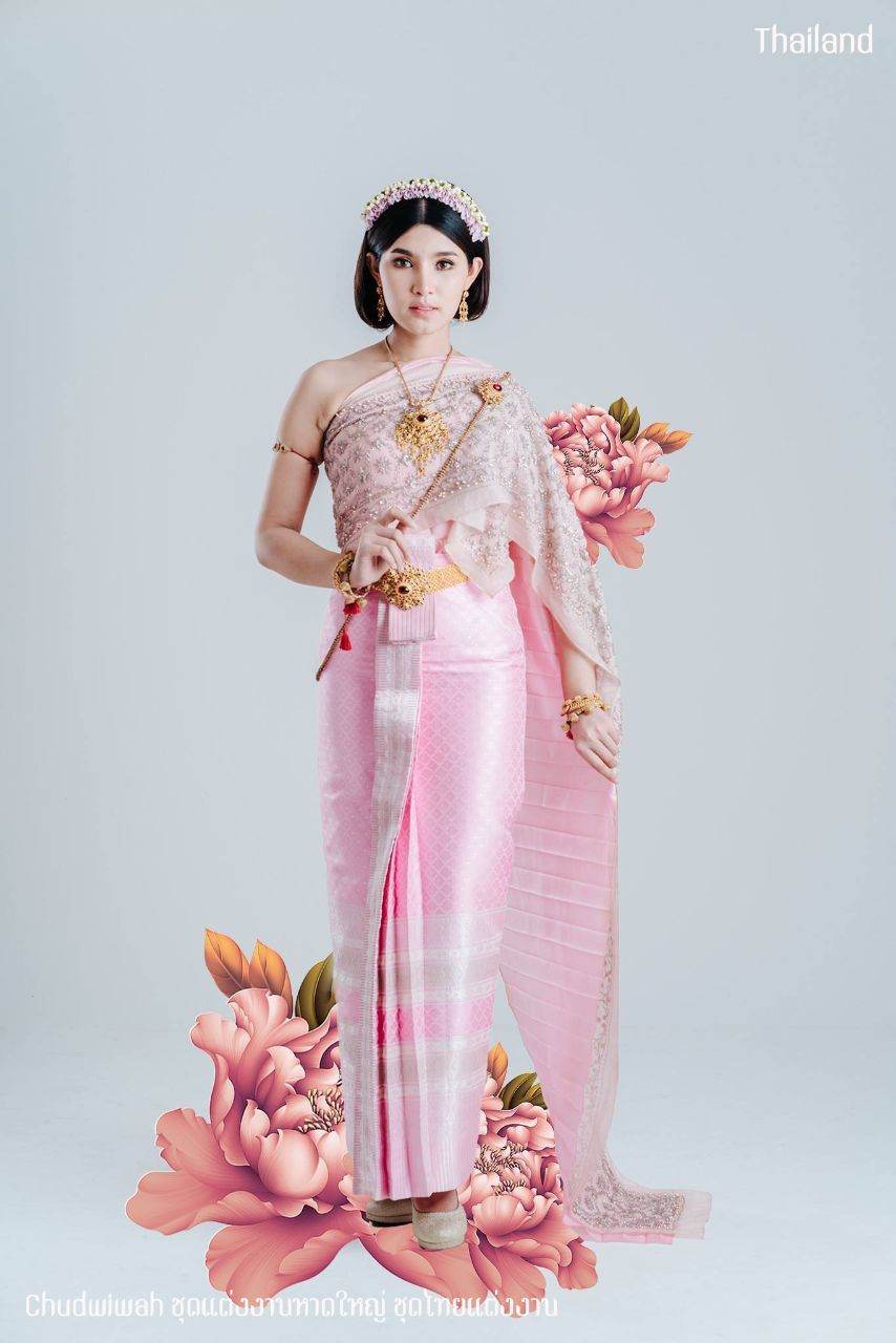 THAI DRESS, ชุดไทย: THAI NATIONAL COSTUME | THAILAND 🇹🇭