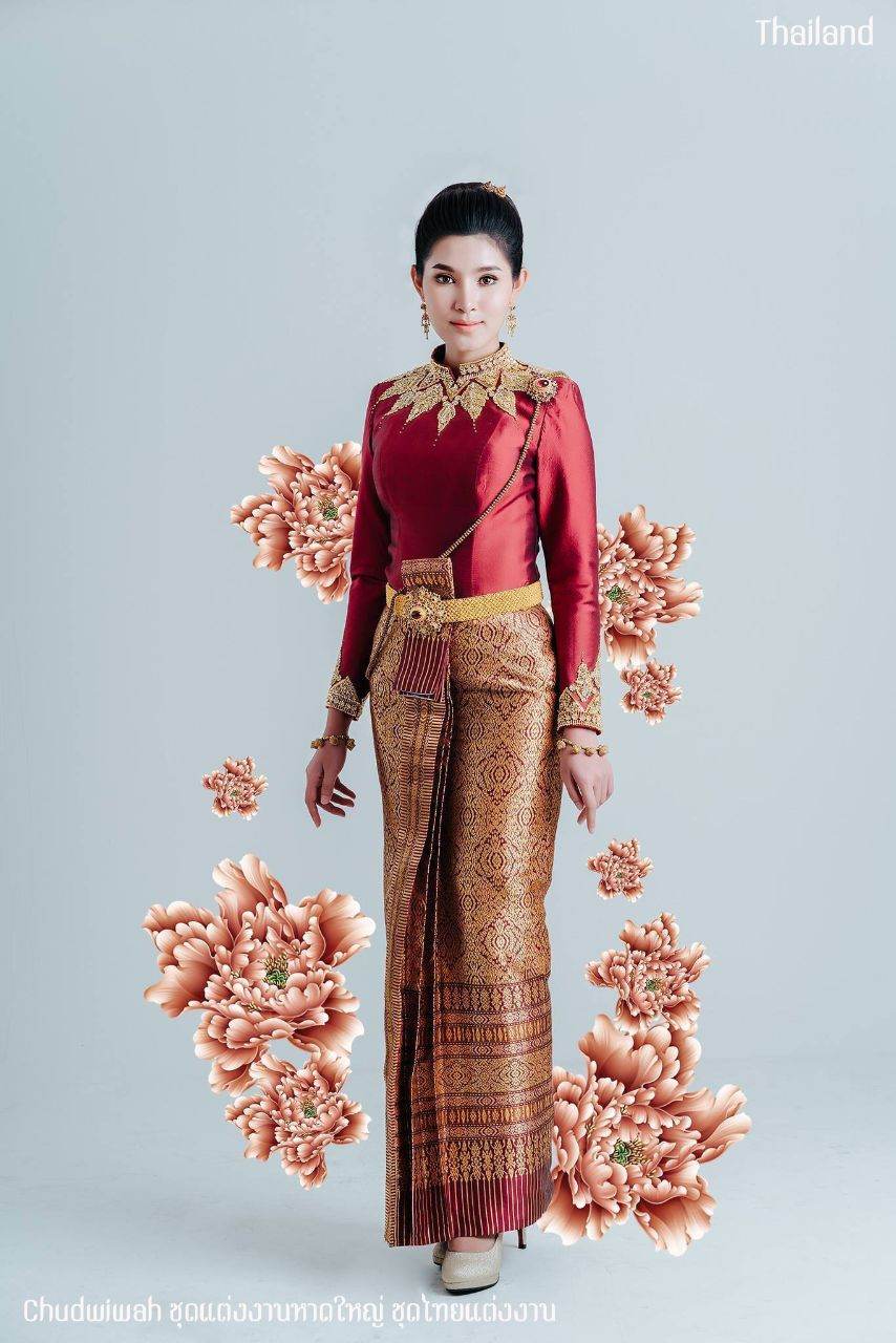 THAI DRESS, ชุดไทย: THAI NATIONAL COSTUME | THAILAND 🇹🇭
