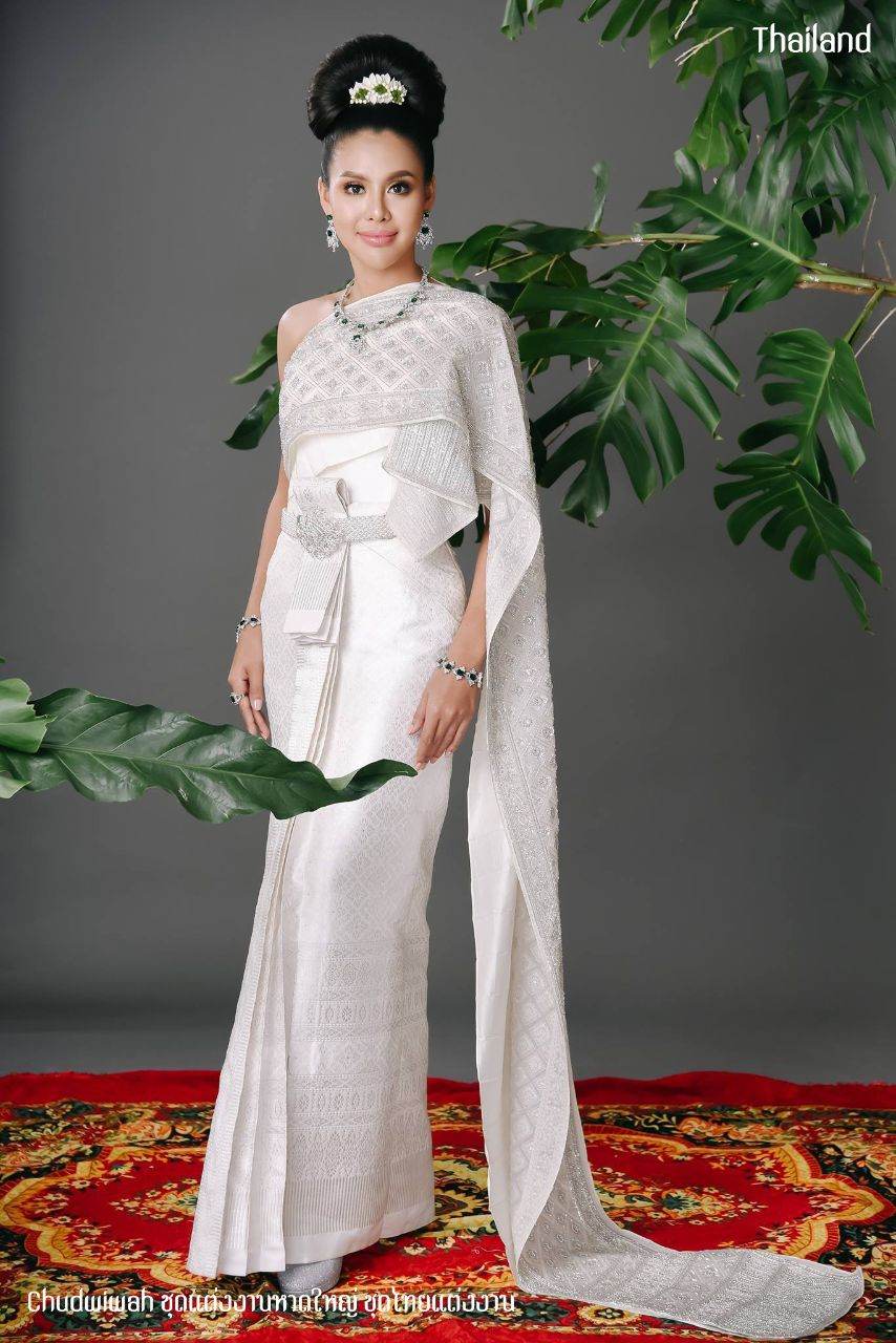 THAI DRESS, ชุดไทย: THAI NATIONAL COSTUME | THAILAND 🇹🇭