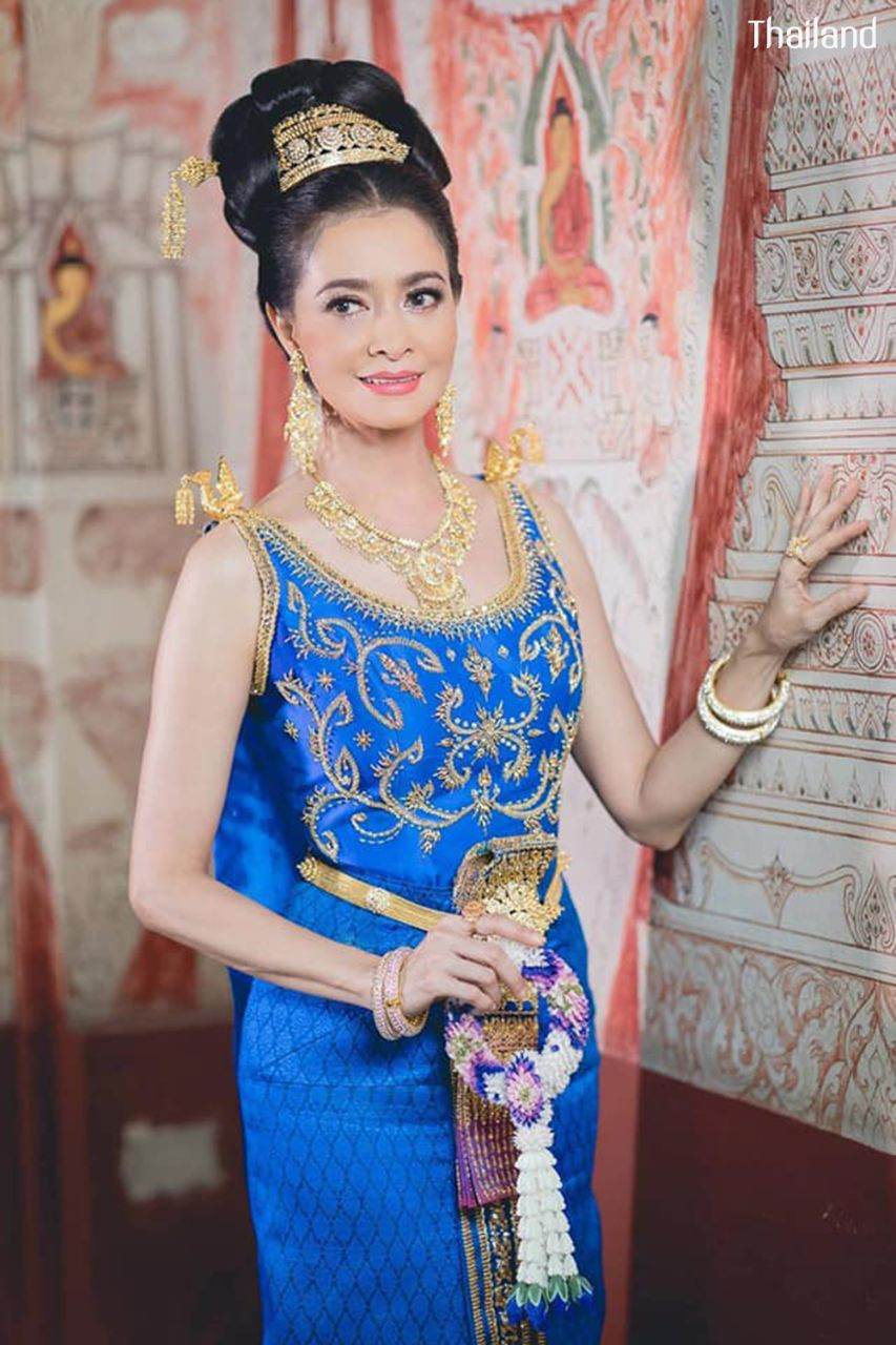 THAI DRESS, ชุดไทย: THAI NATIONAL COSTUME | THAILAND 🇹🇭