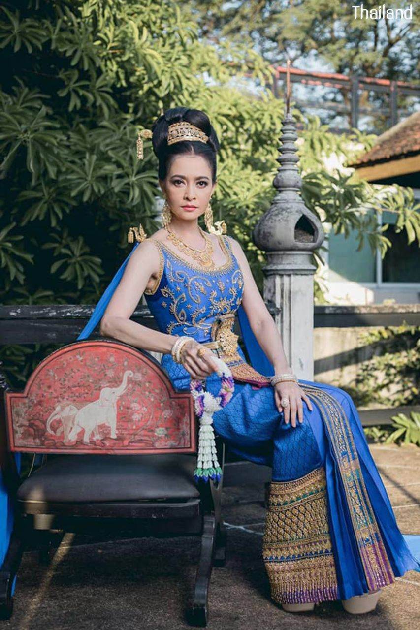 THAI DRESS, ชุดไทย: THAI NATIONAL COSTUME | THAILAND 🇹🇭