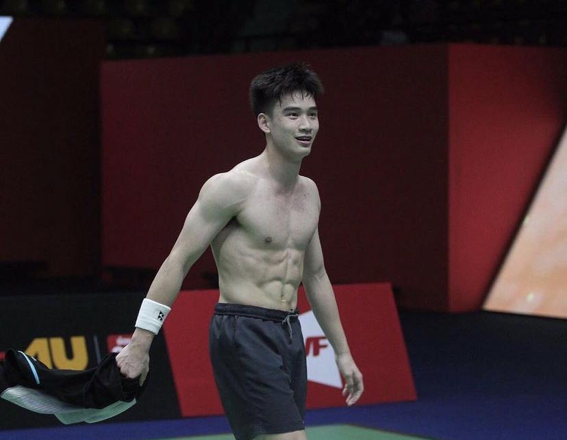 เปิดวาร์ปหนุ่มหล่อโอลิมปิค - นักกีฬาแบดมินตันทีมชาติไทย