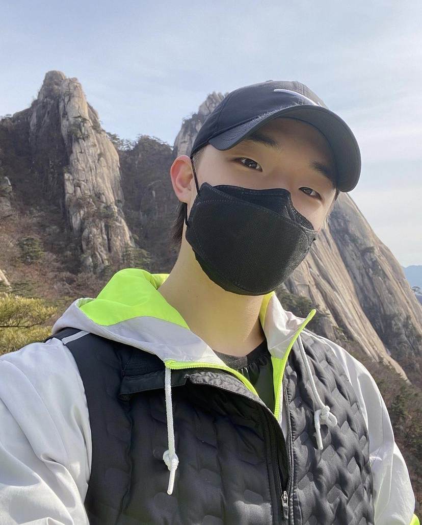 เปิดวาร์ปหนุ่มหล่อโอลิมปิค - นักกีฬากระโดดน้ำทีมชาติเกาหลีใต้