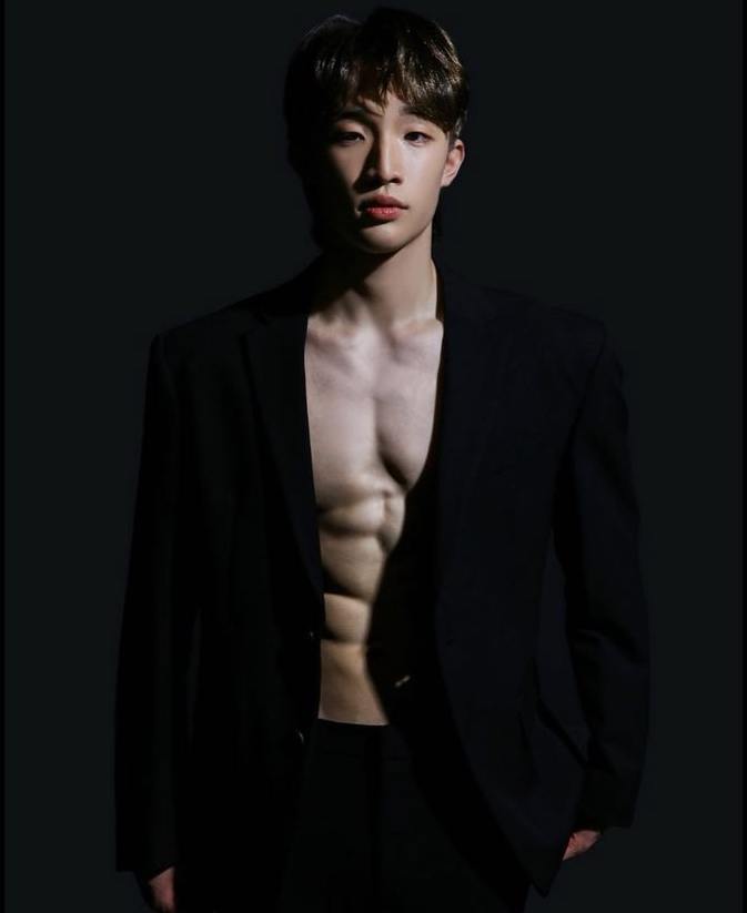 เปิดวาร์ปหนุ่มหล่อโอลิมปิค - นักกีฬากระโดดน้ำทีมชาติเกาหลีใต้