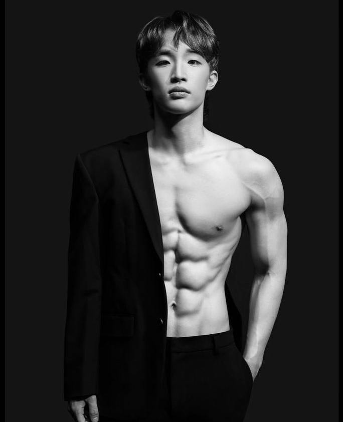 เปิดวาร์ปหนุ่มหล่อโอลิมปิค - นักกีฬากระโดดน้ำทีมชาติเกาหลีใต้