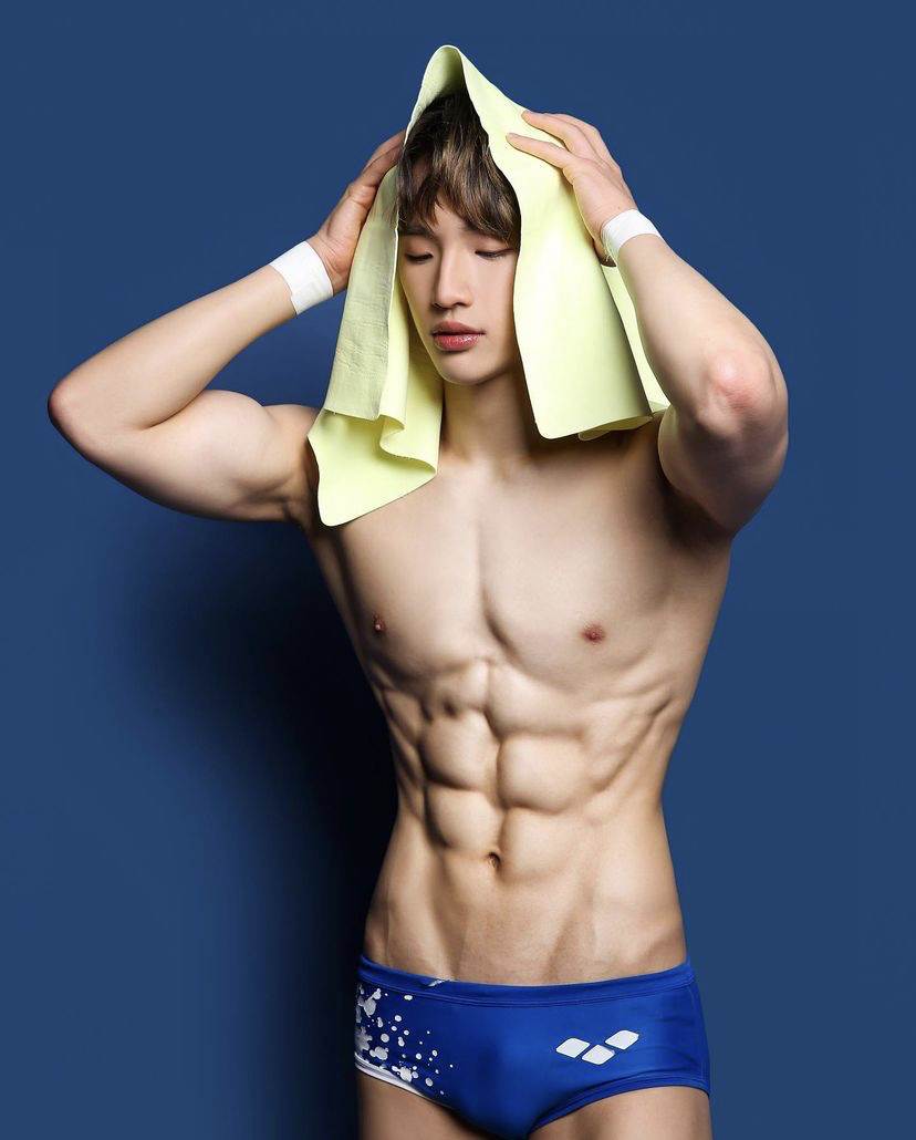 เปิดวาร์ปหนุ่มหล่อโอลิมปิค - นักกีฬากระโดดน้ำทีมชาติเกาหลีใต้