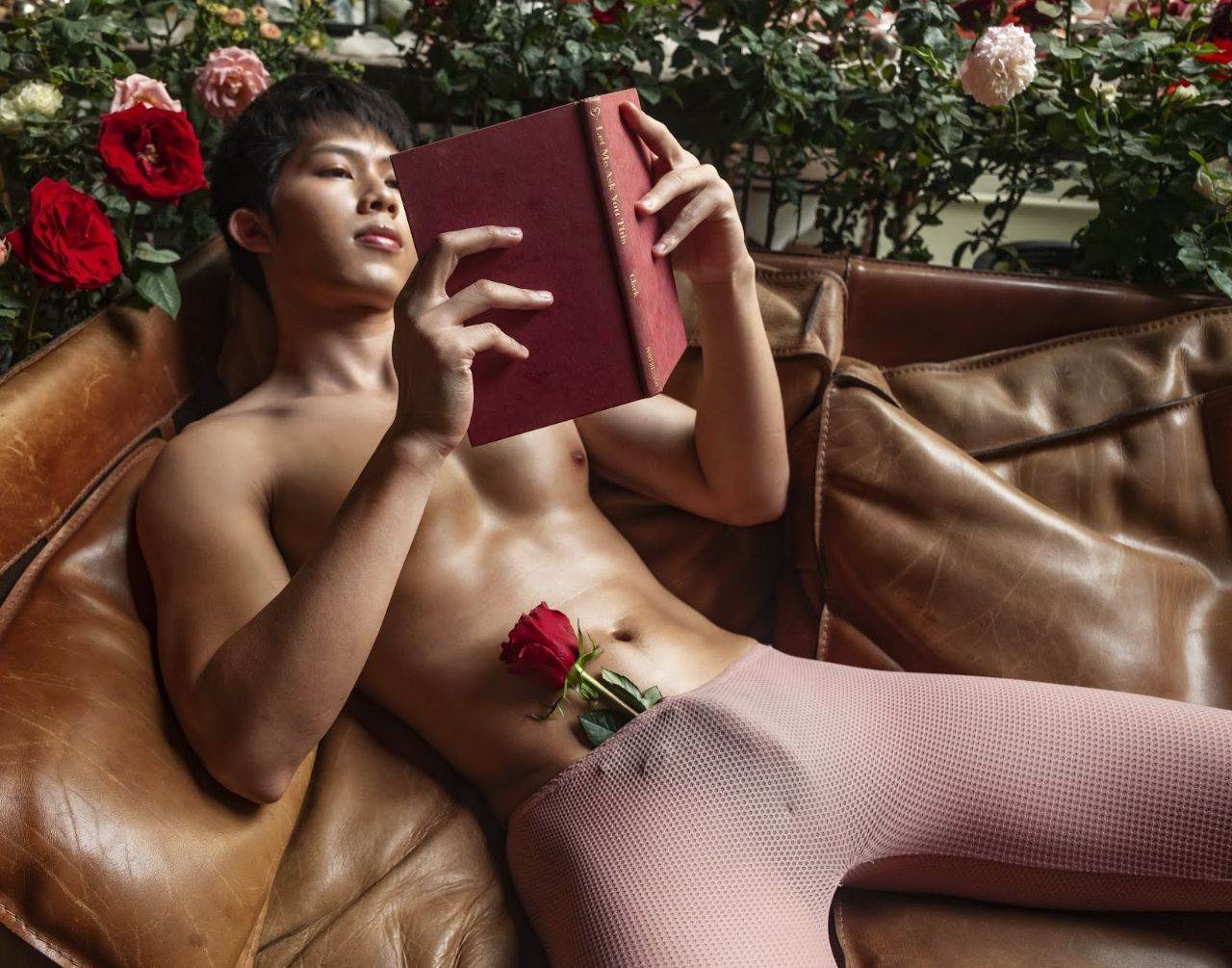 หนุ่มหล่อขึ้นปก 1024.4