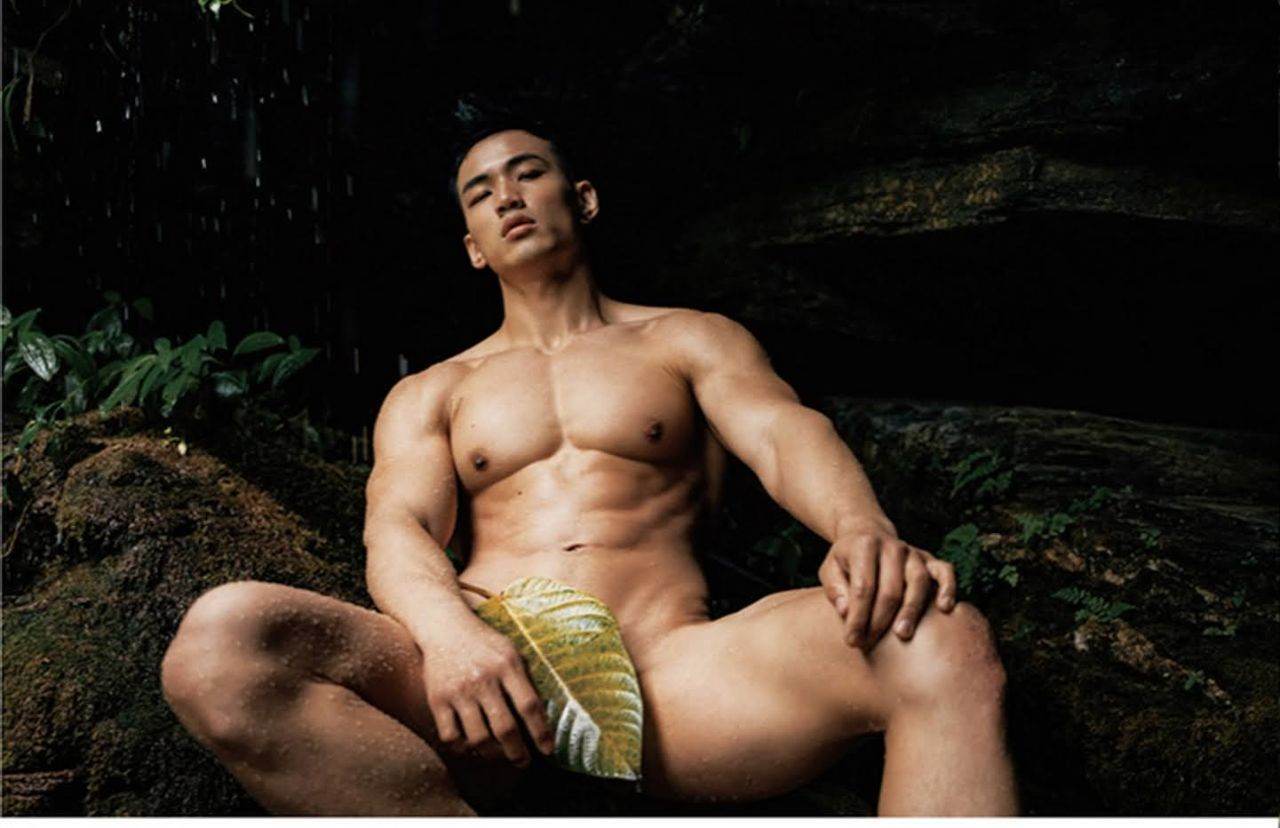 หนุ่มหล่อขึ้นปก 1028.4
