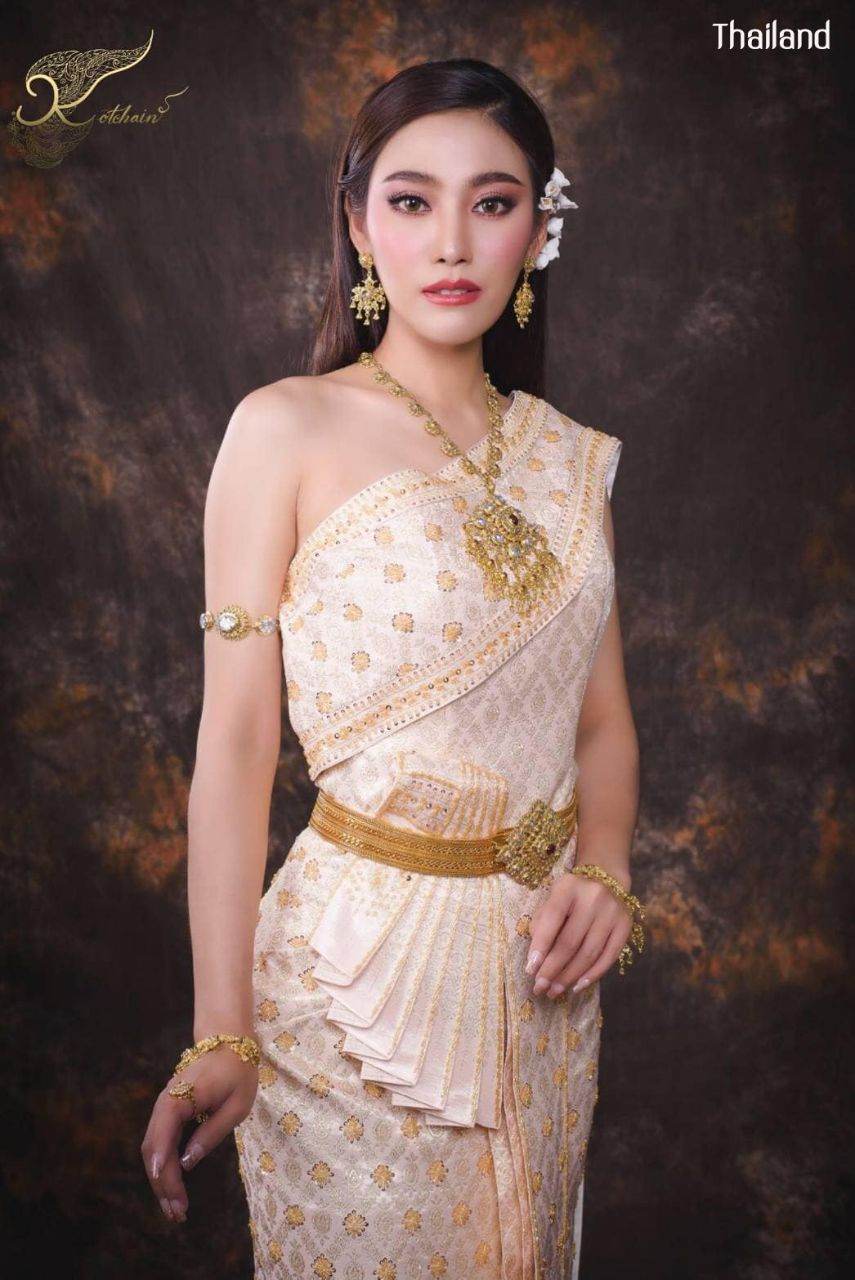 Thai Wedding Dress: Thai National Costume | THAILAND 🇹🇭