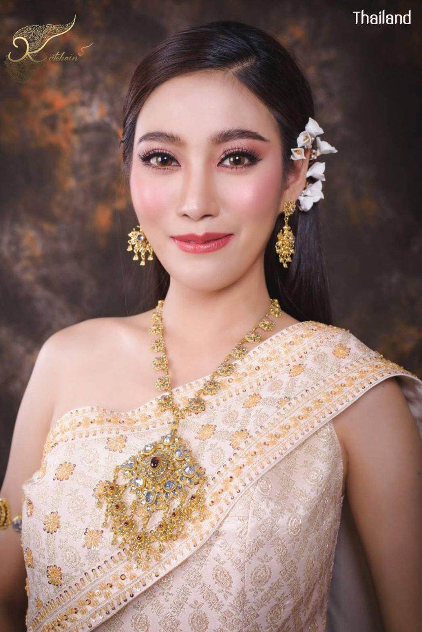Thai Wedding Dress: Thai National Costume | THAILAND 🇹🇭