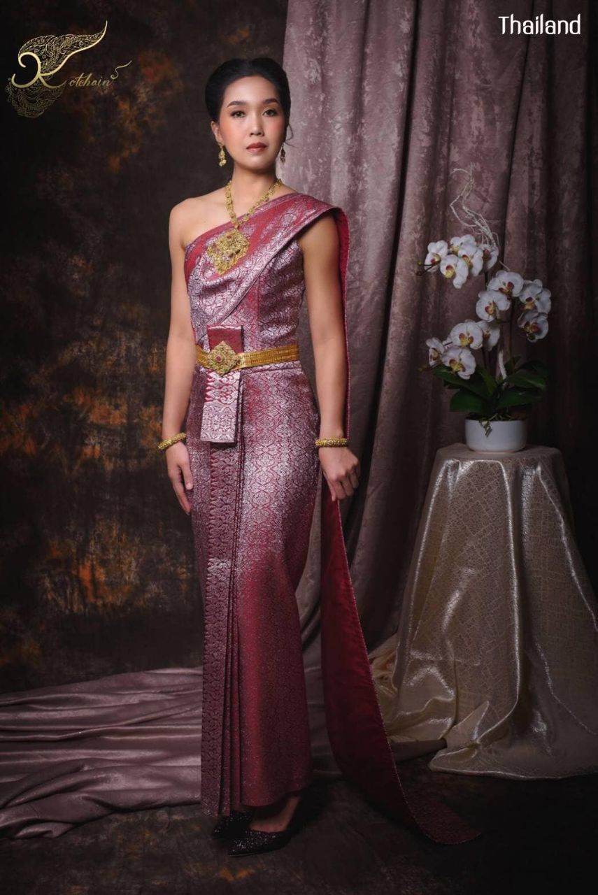 Thai Wedding Dress: Thai National Costume | THAILAND 🇹🇭