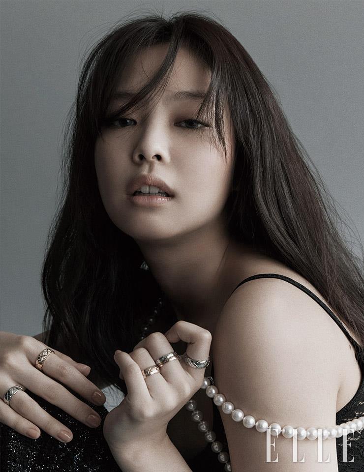 Jennie (BLACKPINK) @ ELLE Korea August 2021
