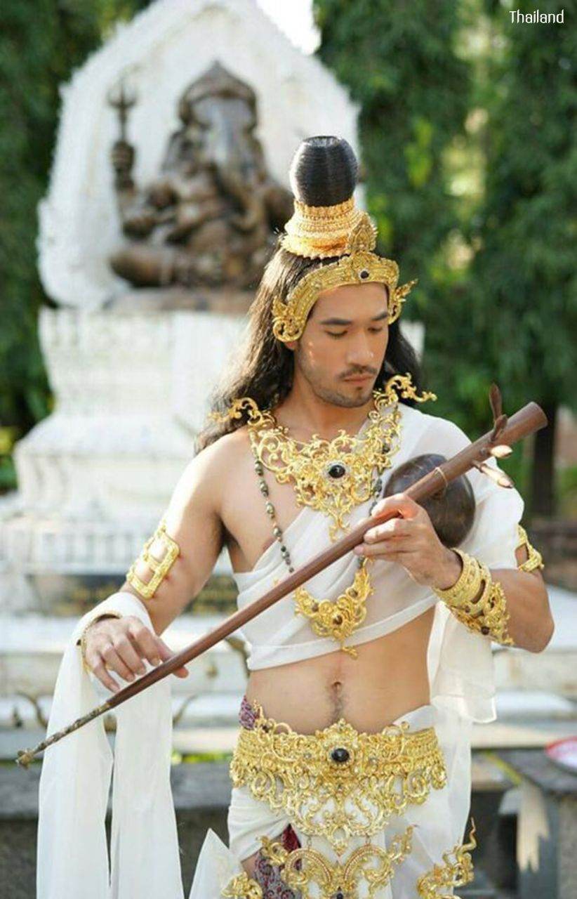 PHIN PIA (พิณเปี๊ยะ) Thai Lanna Musical Instrument | THAILAND 🇹🇭
