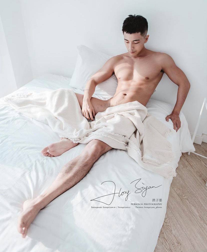 ถอดโชว์เรือนร่าง 2719