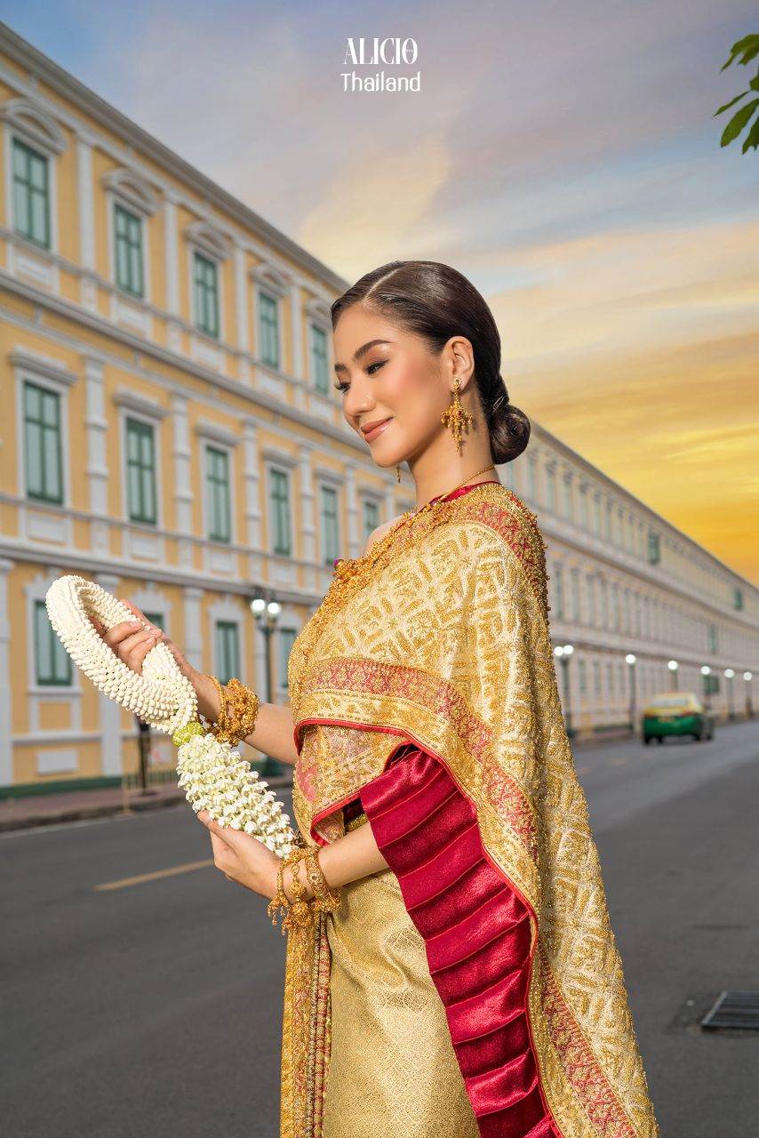 Thai wedding dress: The national costume of Thailand | THAILAND 🇹🇭